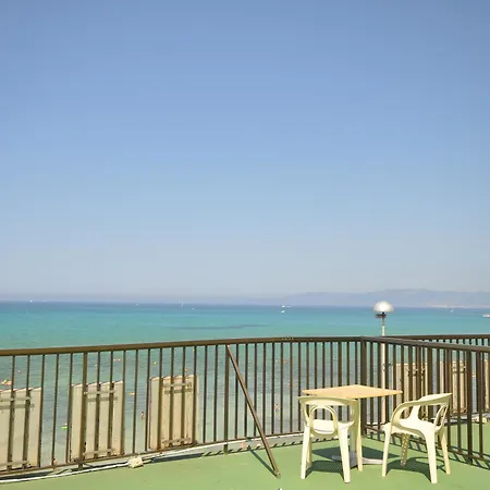 Encant Hotel 3*