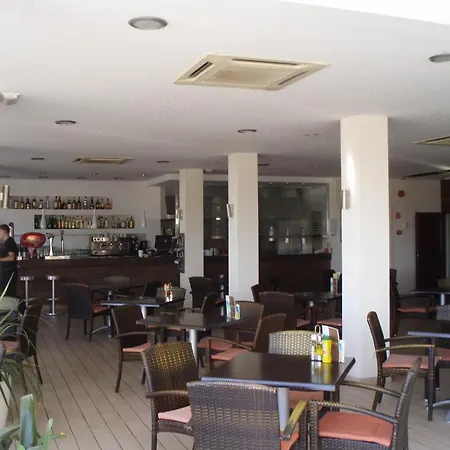 Encant Hotel 3*